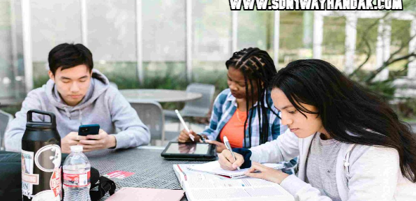 Kuliah di Malaysia, Solusi Pendidikan Terdekat dengan Biaya Terjangkau dan Mutu Diakui